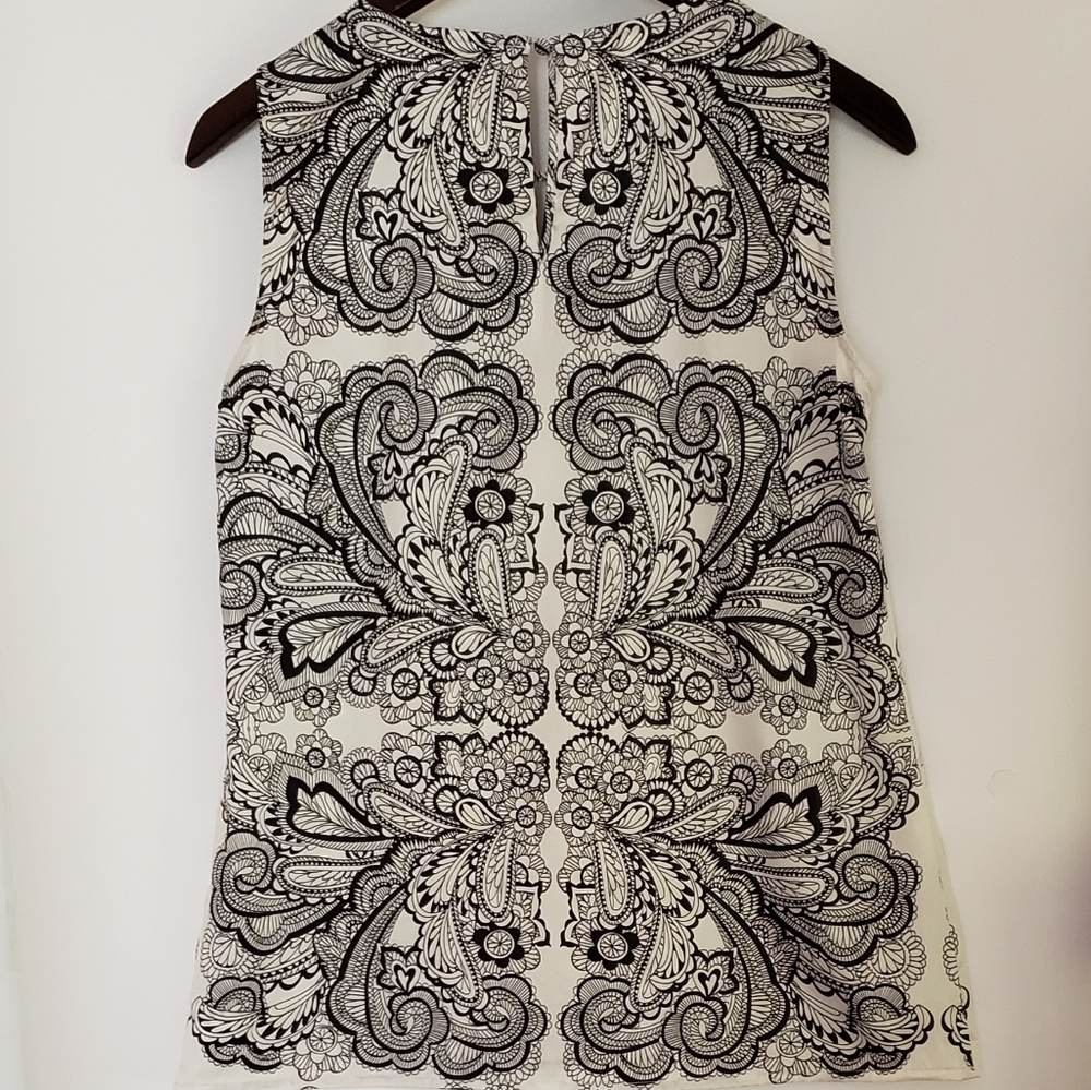The Limited Chic Patterned Sleeveless Top - image 6